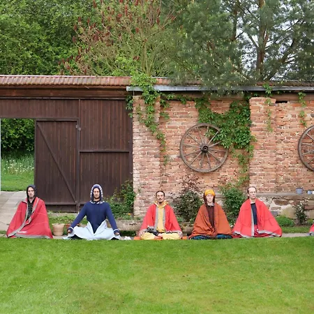 Yogashrama Traditional Pensjonat *